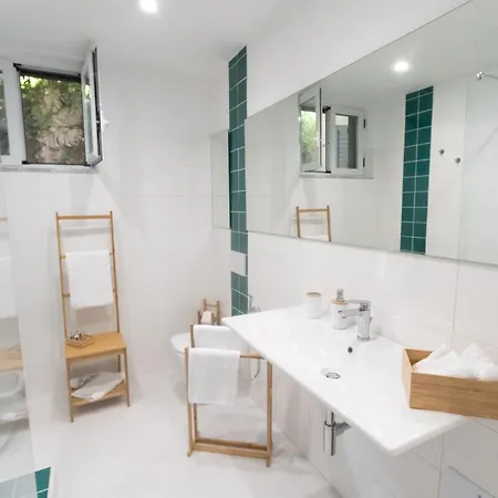 Estate4home - Niko's Апартаменты
